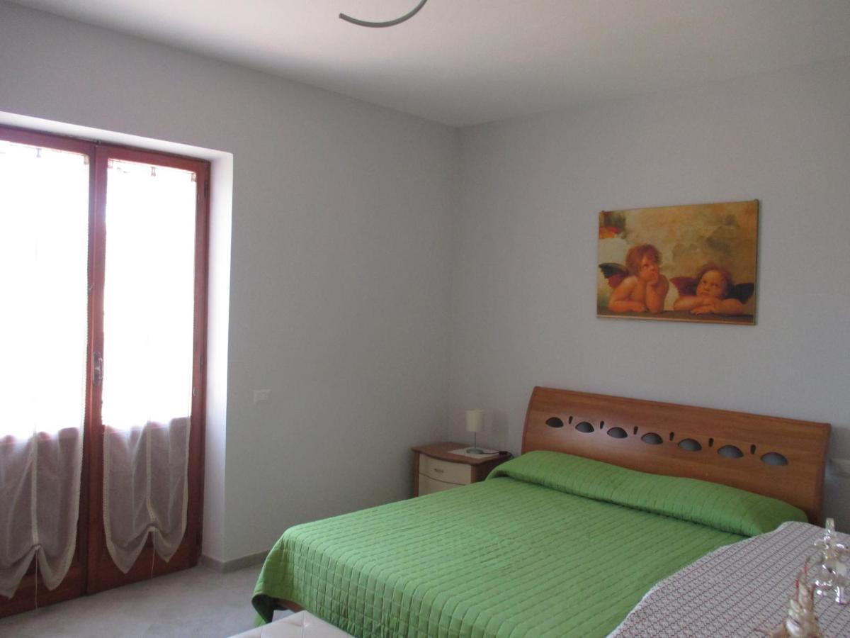 רומא Anagnina Apartment Capistrano מראה חיצוני תמונה