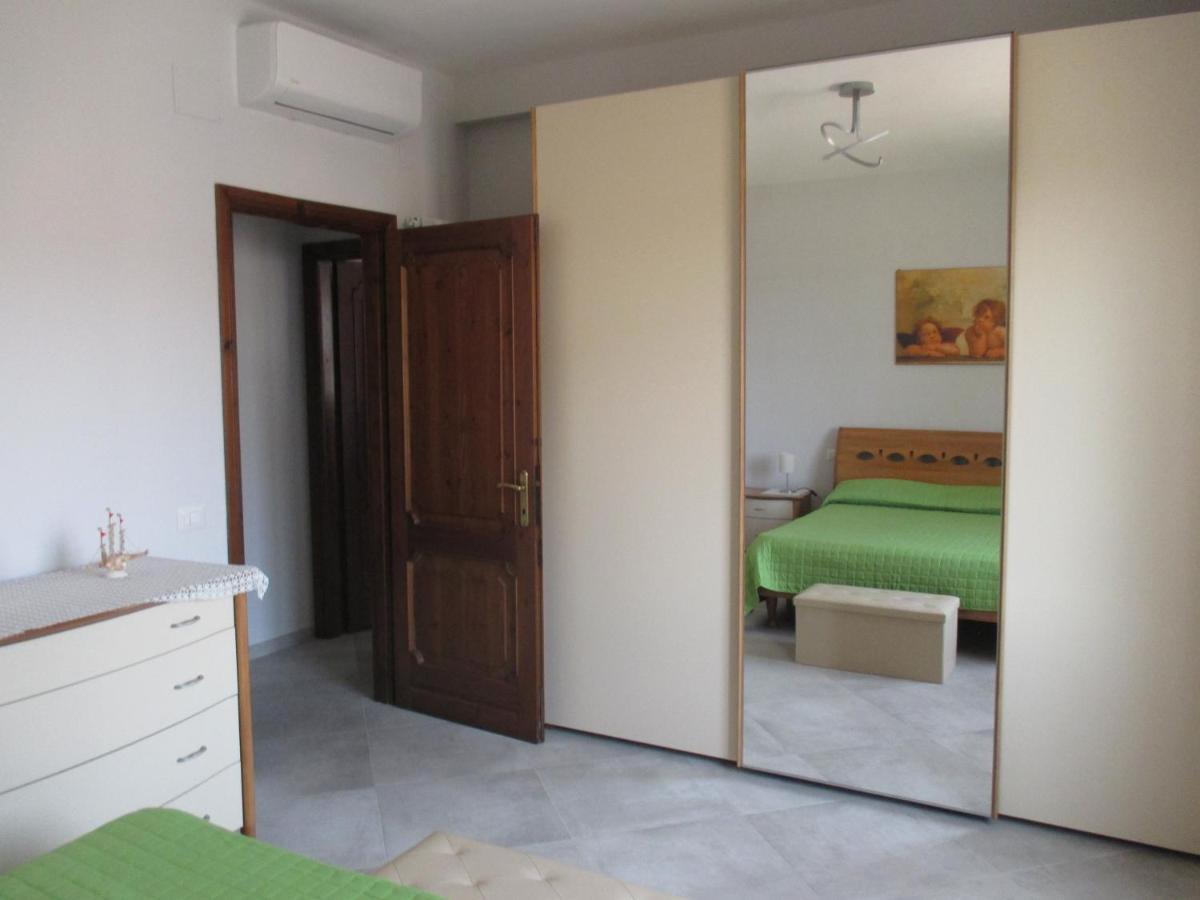 רומא Anagnina Apartment Capistrano מראה חיצוני תמונה